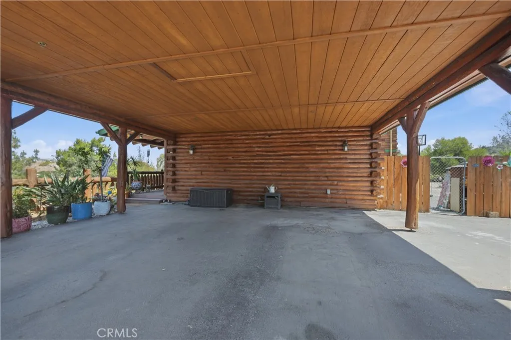 https://cdn.realtyfeed.com/cdn/127/306784576/07253d8ebaa90496ea9288d093c5c081.webp