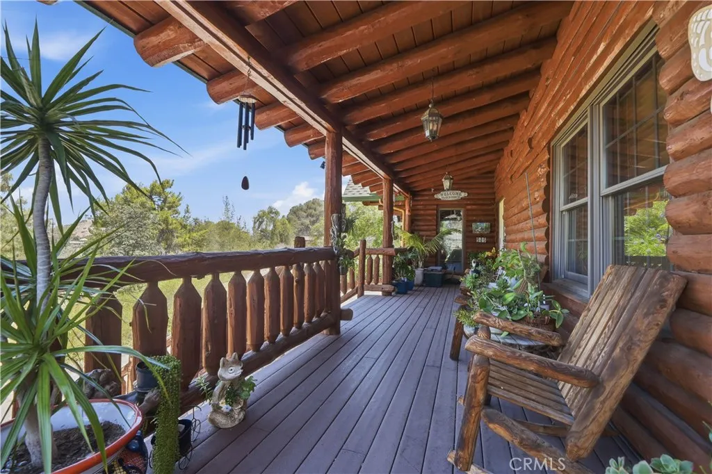 https://cdn.realtyfeed.com/cdn/127/306784576/11d67fc74a056aebdb210879cdfece44.webp