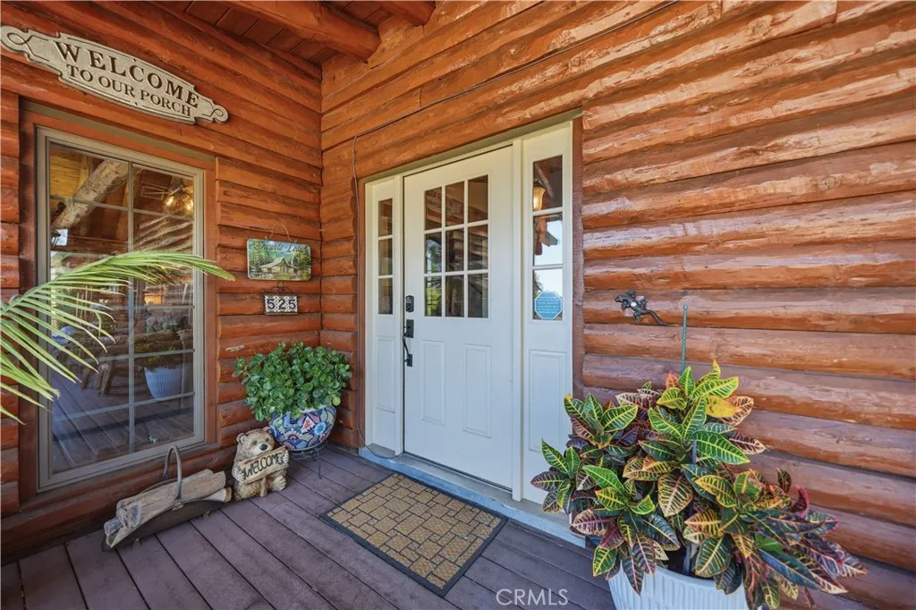 https://cdn.realtyfeed.com/cdn/127/306784576/15c3d705e0af81a2273f6a92107ca57b.webp