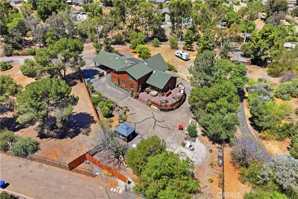 https://cdn.realtyfeed.com/cdn/127/306784576/503dee88938fec8d74a9460826c1e3c8.webp