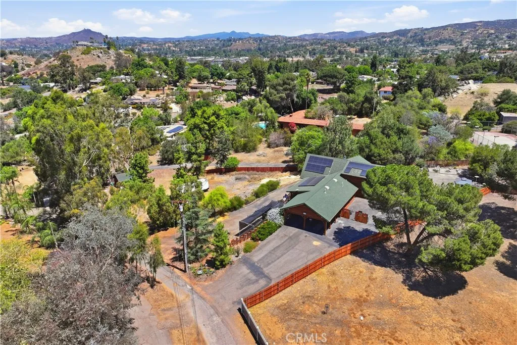 https://cdn.realtyfeed.com/cdn/127/306784576/65197502f1c07067fdd26e0fcfb01f7b.webp