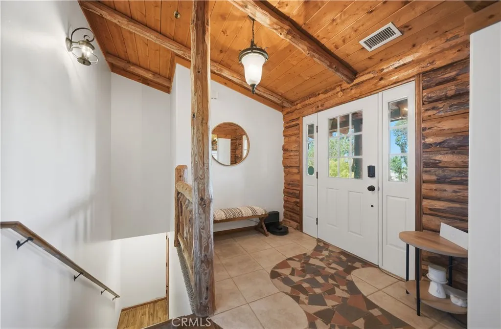 https://cdn.realtyfeed.com/cdn/127/306784576/aa221ec51c7e1b62c5537361e365ff05.webp