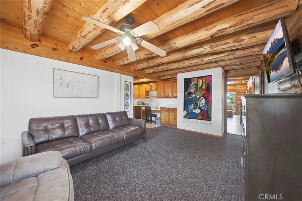 https://cdn.realtyfeed.com/cdn/127/306784576/dd70c8d7b67c2d414924d7343230ea65.webp