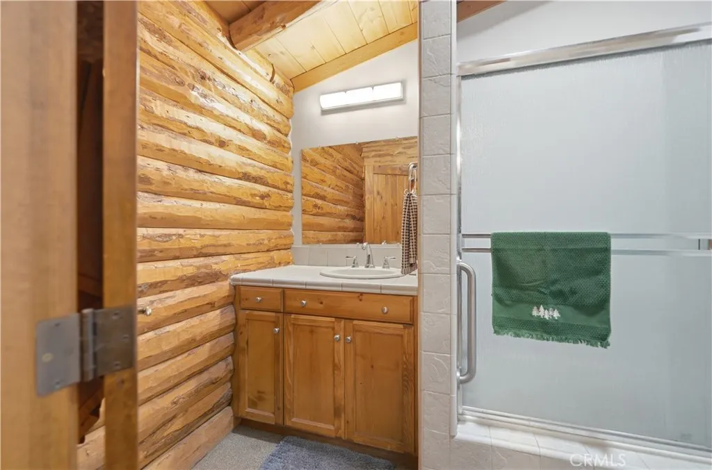 https://cdn.realtyfeed.com/cdn/127/306784576/fe1c224e056c501030e2c85d2bdaef87.webp