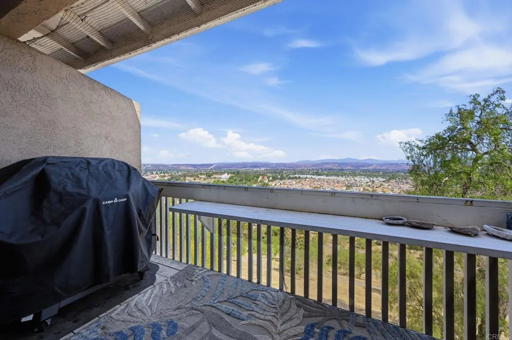 https://cdn.realtyfeed.com/cdn/127/306784617/2436282eb505aff0775ffb714cae3ee7.webp
