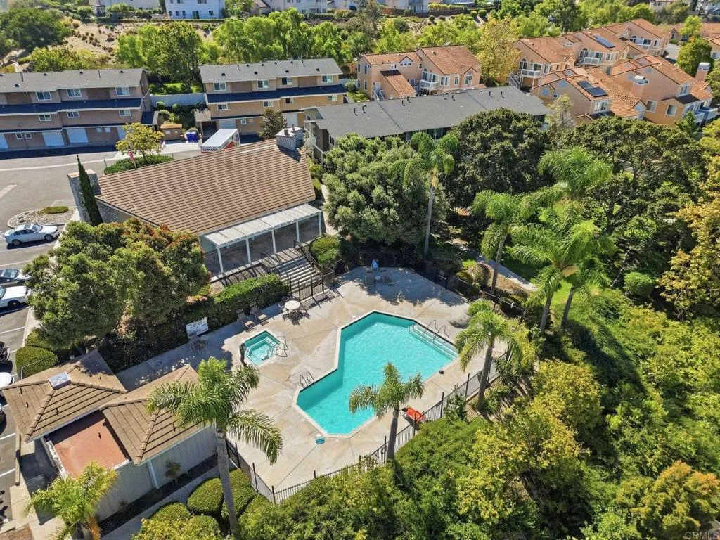 https://cdn.realtyfeed.com/cdn/127/306784617/f04fd5257b618ff683062470d6b1a27d.webp