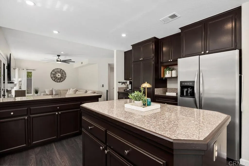 https://cdn.realtyfeed.com/cdn/127/306784634/6404b5624fc08858900a5af5ca003e8e.webp