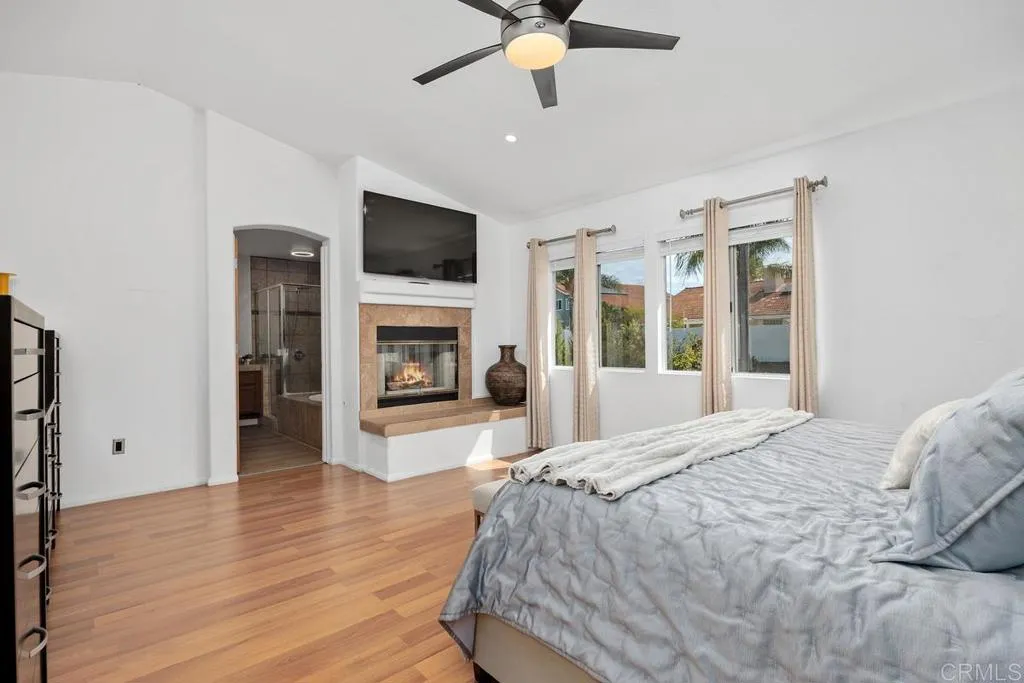 https://cdn.realtyfeed.com/cdn/127/306784634/d5bf5e0404acb6c66cae41ba557a0276.webp