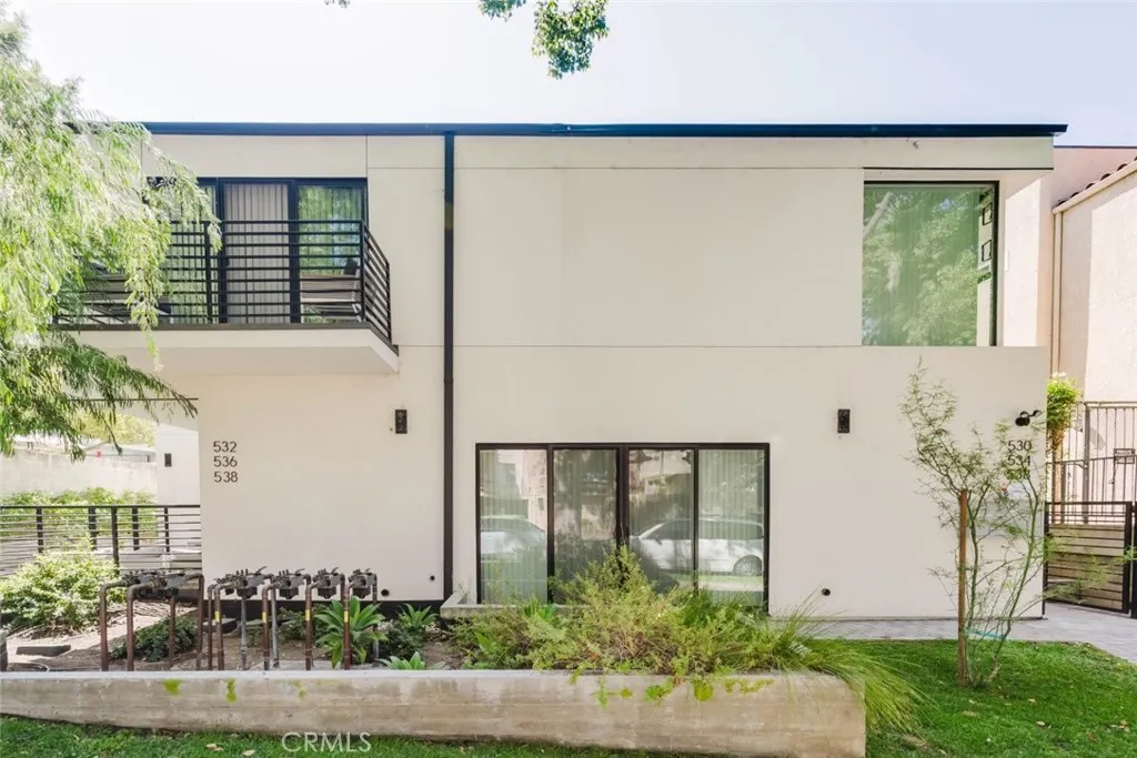 Burbank, CA 91501