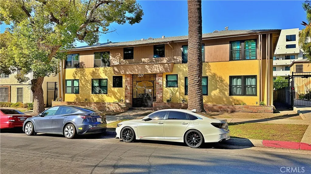 Los Angeles, CA 90057