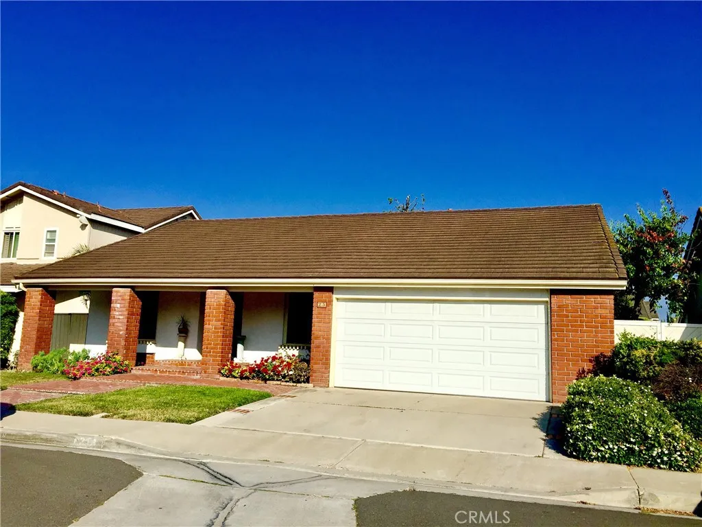 Irvine, CA 92604