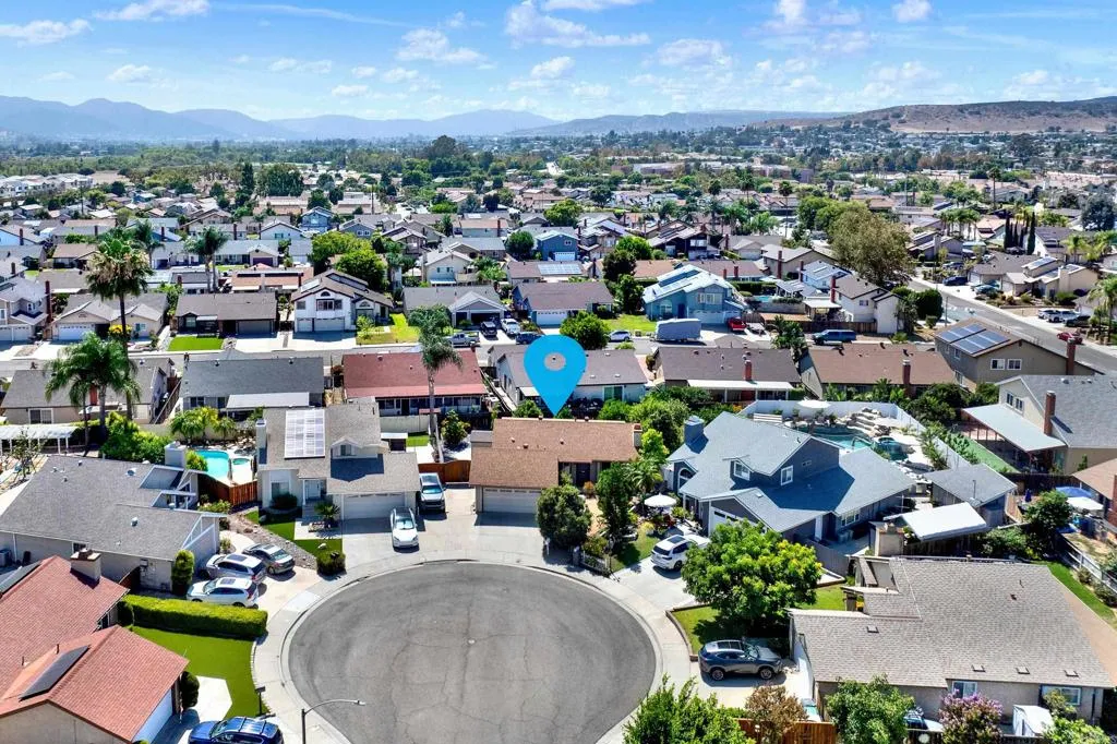 https://cdn.realtyfeed.com/cdn/127/306784880/880bdd2a833b43b0e71edd6deecd83ee.webp
