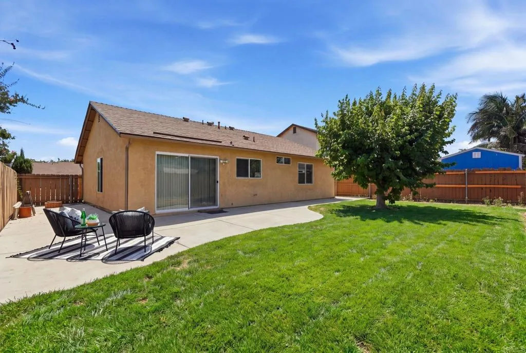 https://cdn.realtyfeed.com/cdn/127/306784900/49fa2923d4ad525b2656fe2ba7c77c1c.webp
