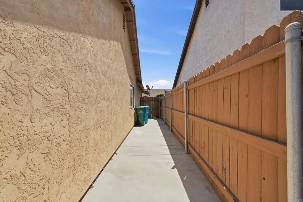 https://cdn.realtyfeed.com/cdn/127/306784900/a1544c3497014ededbf51054f1fd38ea.webp