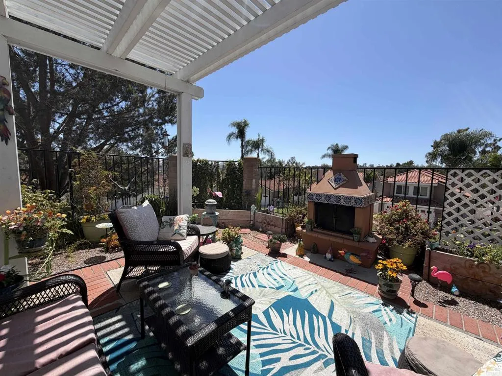 https://cdn.realtyfeed.com/cdn/127/306784924/3c0fcdb0bf5e78e4c4cacd886db87c55.webp