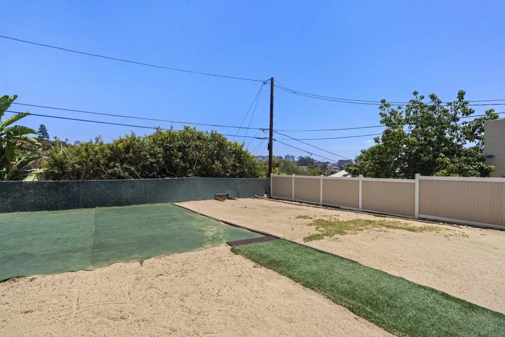 https://cdn.realtyfeed.com/cdn/127/306784960/06db49305d59880b04f3dde3098dc1fb.webp