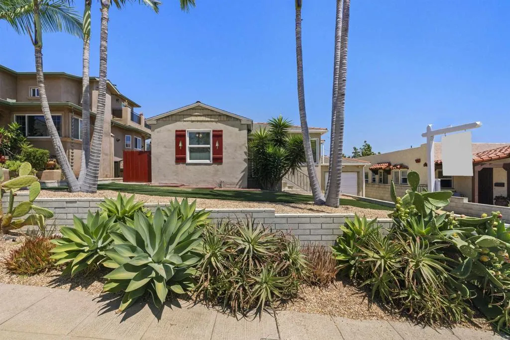 https://cdn.realtyfeed.com/cdn/127/306784960/124cd6a8658f09a2e6ef7a72a2285884.webp