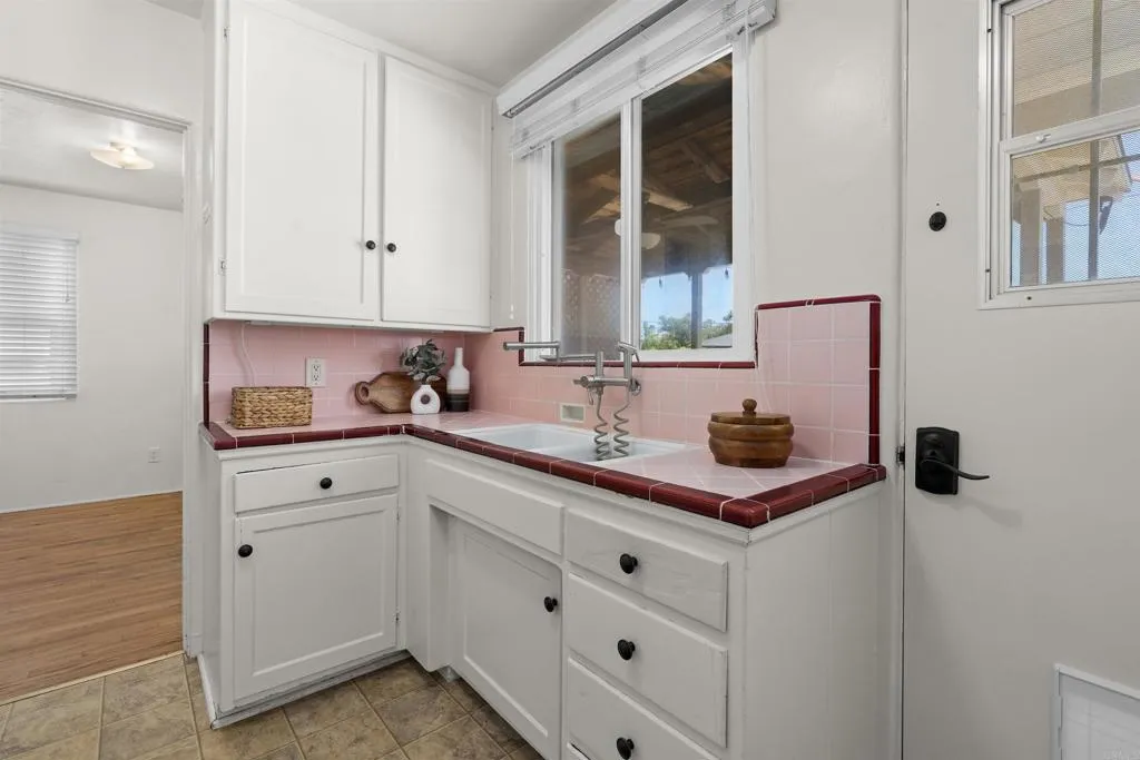 https://cdn.realtyfeed.com/cdn/127/306784960/e0dfe9e99964b4a0043cebb54e7de60e.webp