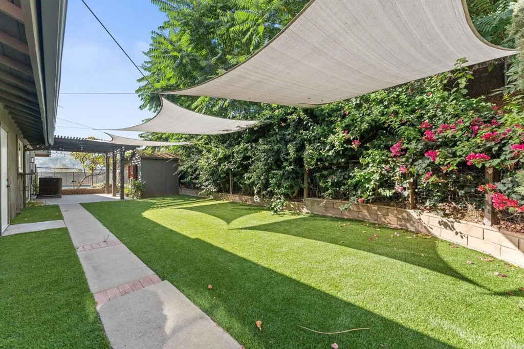 https://cdn.realtyfeed.com/cdn/127/306784963/0a75d16c2931be209691ce750f777ce2.webp
