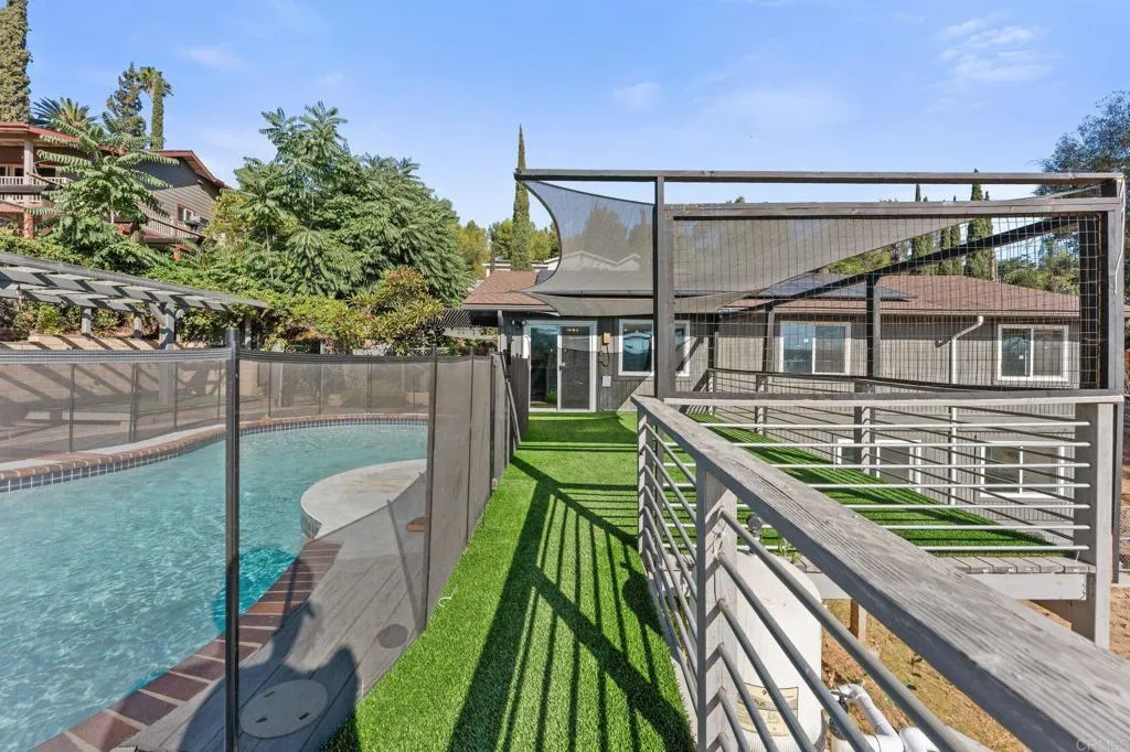 https://cdn.realtyfeed.com/cdn/127/306784963/39f7549d8ef99e1f75cfc8da516e6385.webp