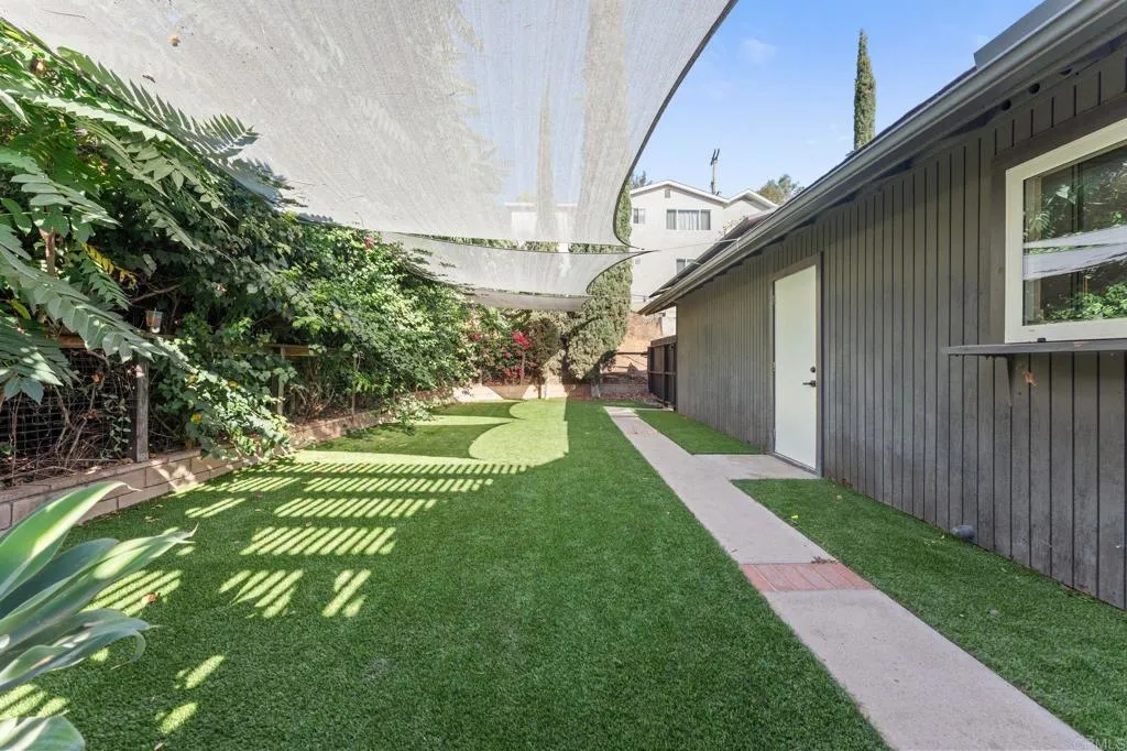 https://cdn.realtyfeed.com/cdn/127/306784963/3b5e4afe8da8945a85c4fbe62f477d3a.webp