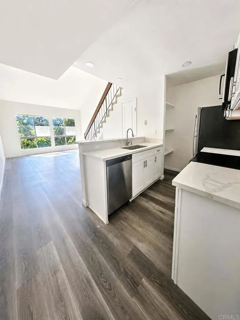 6111 Rancho Mission Road Unit 310, San Diego, CA 92108 - Photo 2 of 15, San Diego, CA