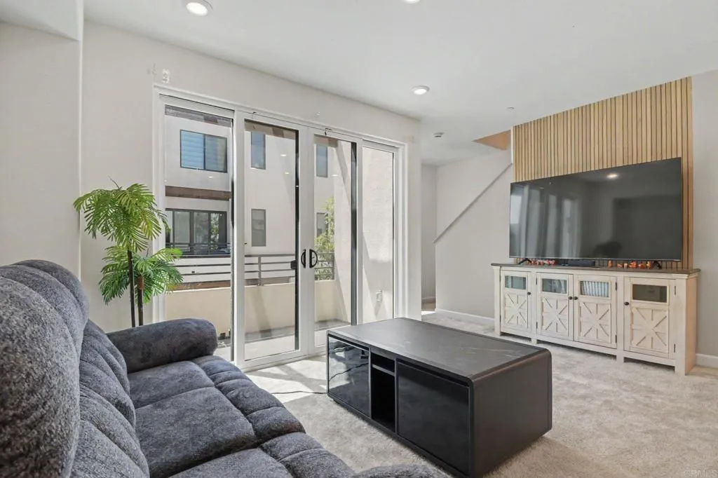 Photo #8: PTP2605906 Listing: Photo #8
