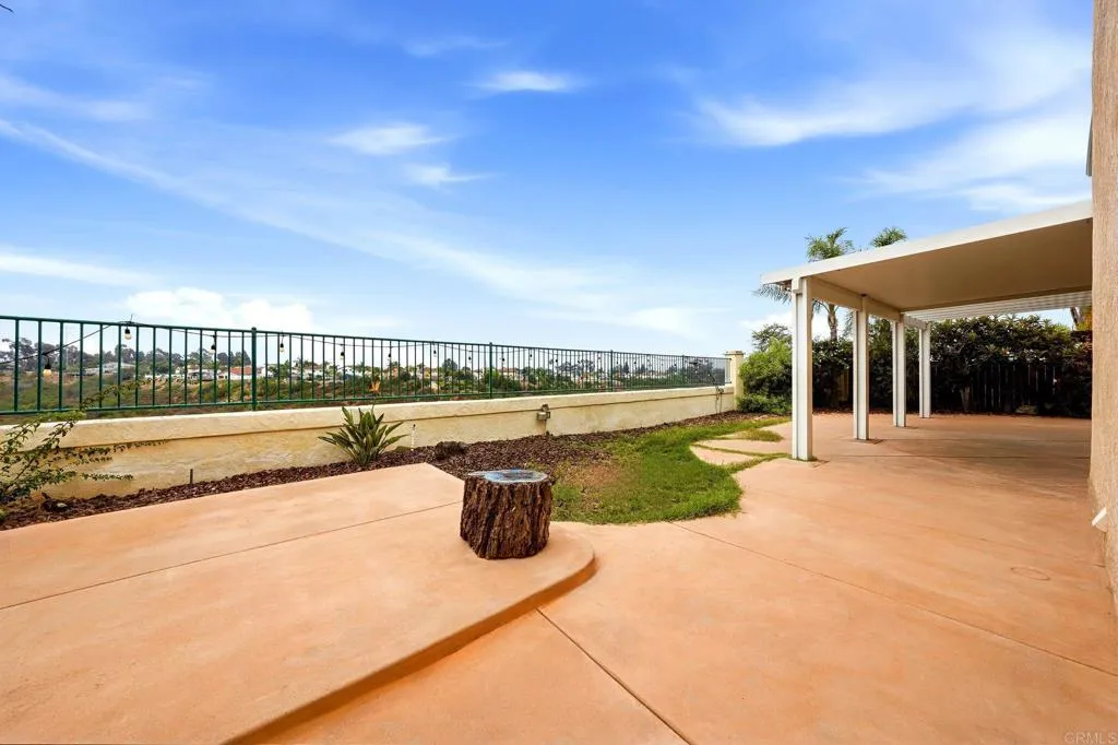 https://cdn.realtyfeed.com/cdn/127/306784983/268cb152b131a4669998a6c04ec7145f.webp