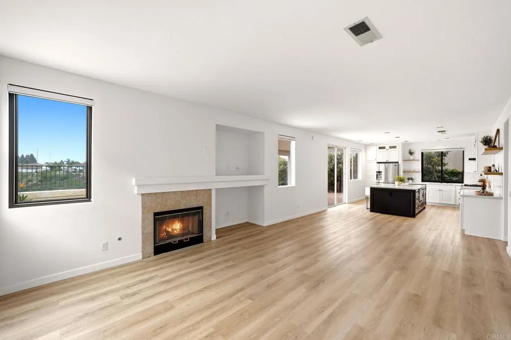 https://cdn.realtyfeed.com/cdn/127/306784983/47c63275f7848ef3bd88b83c8686c7fa.webp