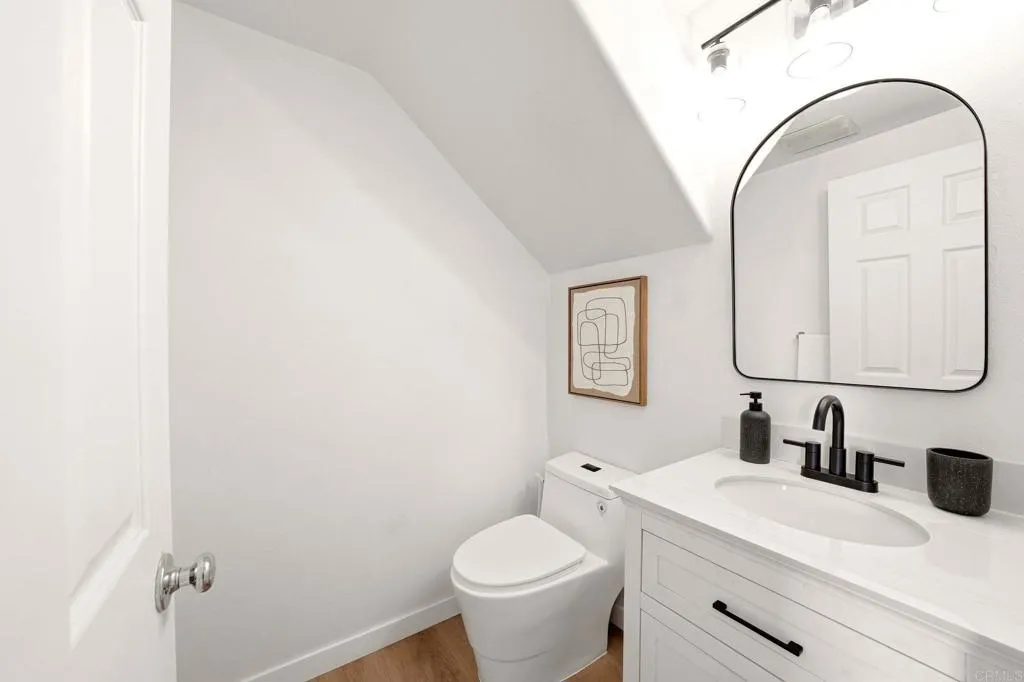 https://cdn.realtyfeed.com/cdn/127/306784983/b9ccd556e09cf81916174d0f9f06aecc.webp