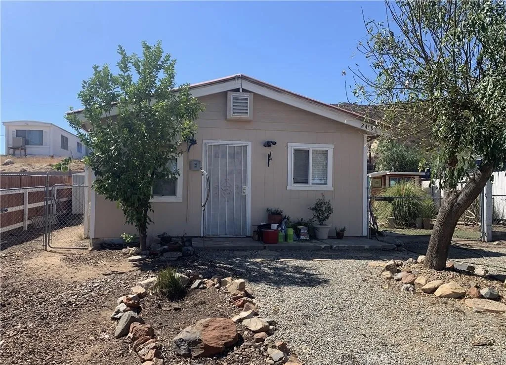 Menifee, CA 92584