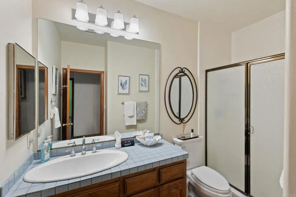 https://cdn.realtyfeed.com/cdn/127/306785030/1b85deb63ad6226c3a4c639ef3908e96.webp