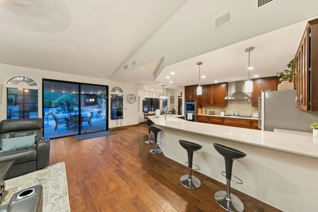 https://cdn.realtyfeed.com/cdn/127/306785030/2a2093f5176c944dc9051c1e146f441e.webp