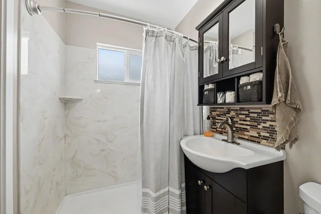 https://cdn.realtyfeed.com/cdn/127/306785045/3ce7f4b024f39999f9d5e386533a1cc3.webp