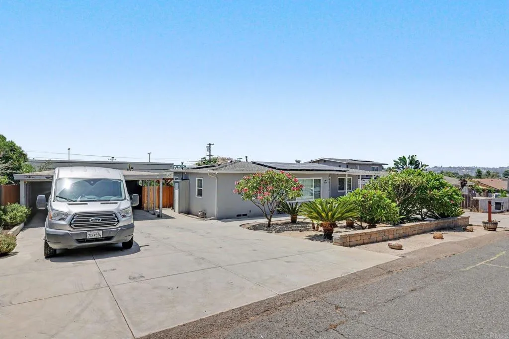 https://cdn.realtyfeed.com/cdn/127/306785045/675e6681d7180b5d268a7cb477a8c0f2.webp