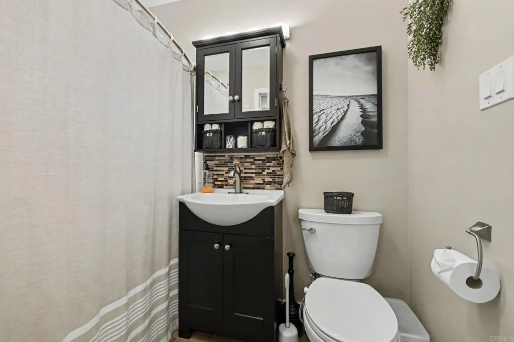 https://cdn.realtyfeed.com/cdn/127/306785045/f54ee1dfeea51d3b379067f80f05bf7e.webp