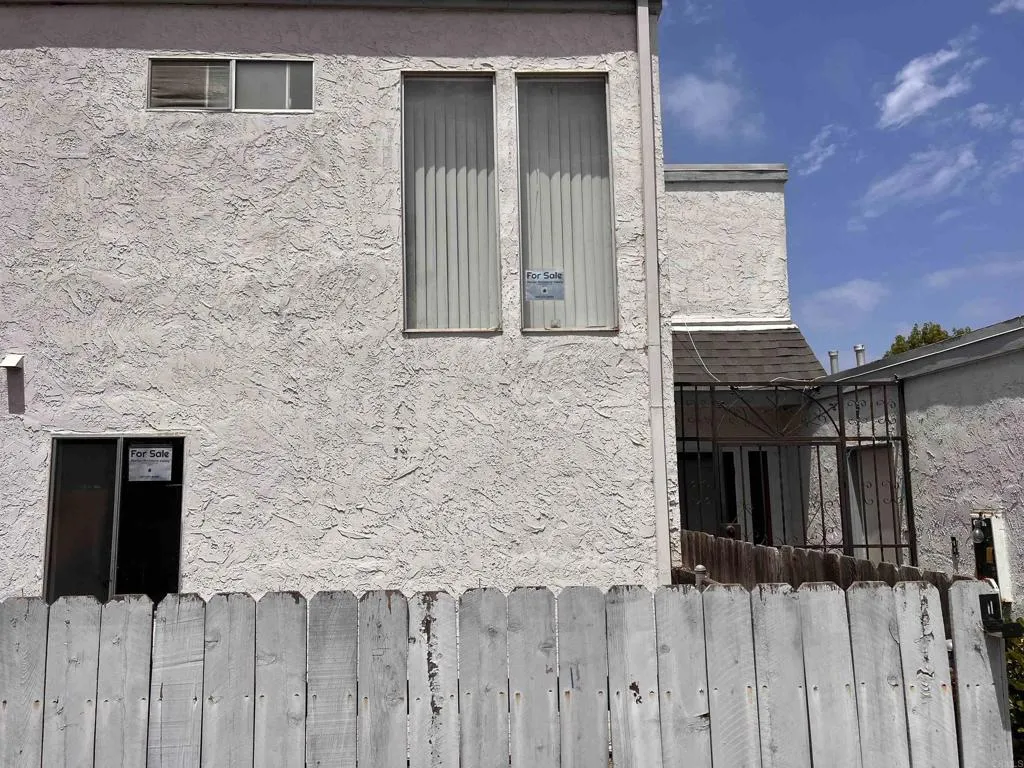 https://cdn.realtyfeed.com/cdn/127/306785104/8015f4f682563fafaae9913c00ddde84.webp