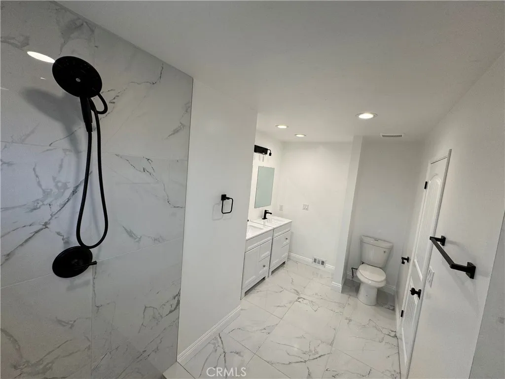https://cdn.realtyfeed.com/cdn/127/306785111/2c835047f9ab8bbf07ed9dfe3732a03e.webp