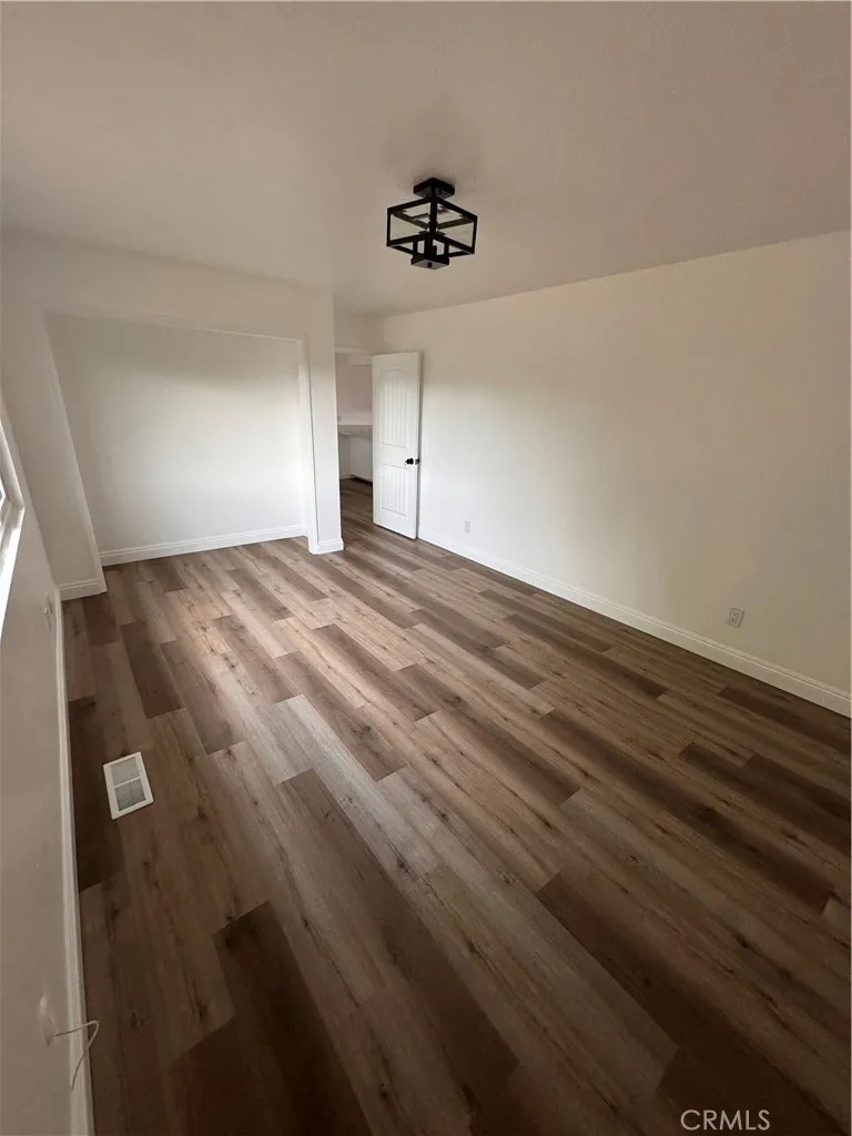 https://cdn.realtyfeed.com/cdn/127/306785111/2e54fb19e057aa466262dc4908038b97.webp