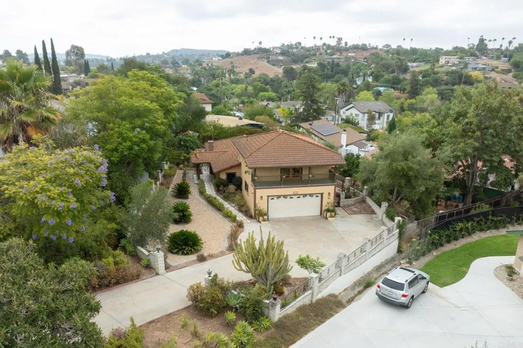 983 El Pajodo Place, Vista, CA 92084 - Photo 3 of 55, Vista, CA