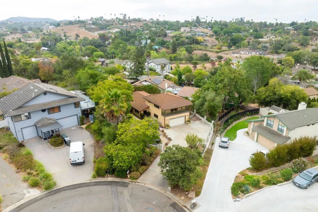 983 El Pajodo Place, Vista, CA 92084 - Photo 5 of 55, Vista, CA