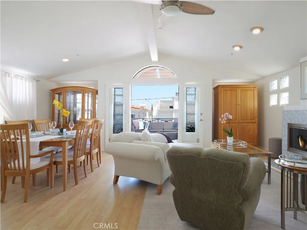 Manhattan Beach, CA 90266