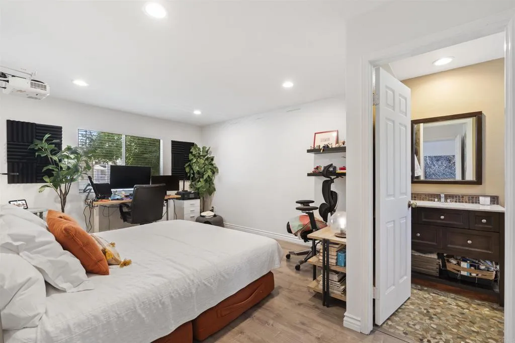 https://cdn.realtyfeed.com/cdn/127/306785192/77b4d8bb605db3af487d4a84e773cf4a.webp