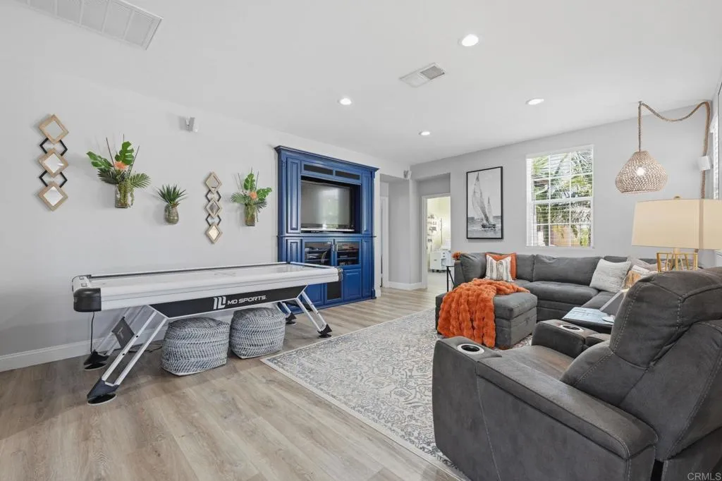 https://cdn.realtyfeed.com/cdn/127/306785200/10215b2d00ae0eb6dff5290d6a839e4f.webp