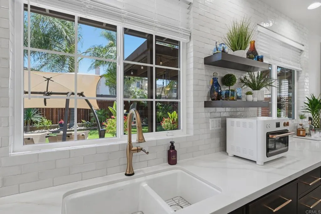 https://cdn.realtyfeed.com/cdn/127/306785200/fc96c383884e5e7e01dc2244f90d5a2f.webp
