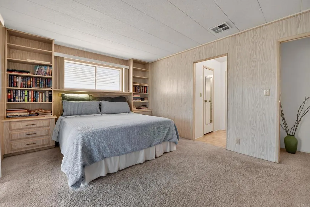 https://cdn.realtyfeed.com/cdn/127/306785227/72ee66b9f96769cd889eae98196ad178.webp