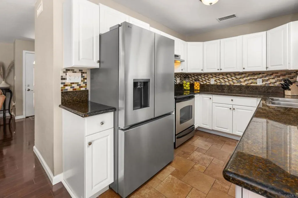 https://cdn.realtyfeed.com/cdn/127/306785241/d318b4e94d8dea1023e9043003a430c4.webp