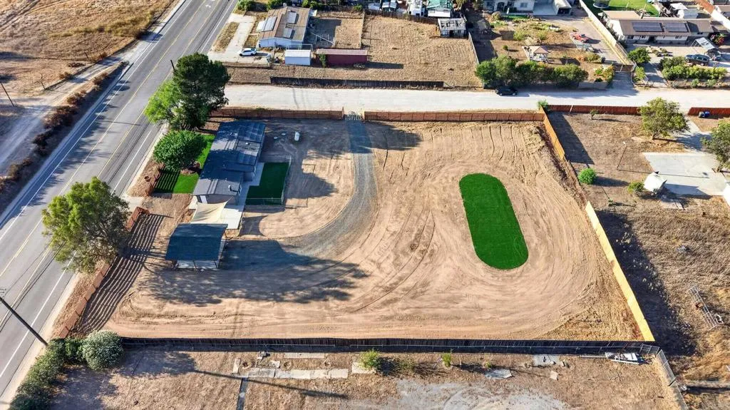 https://cdn.realtyfeed.com/cdn/127/306785243/00d6bd67650a437594d811d4ec38e9c9.webp