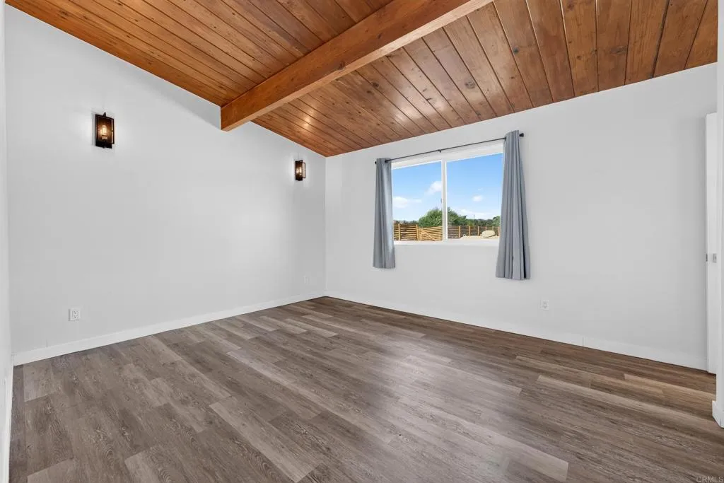 https://cdn.realtyfeed.com/cdn/127/306785243/6363f6a8fb45999eac7d2966e5a094de.webp