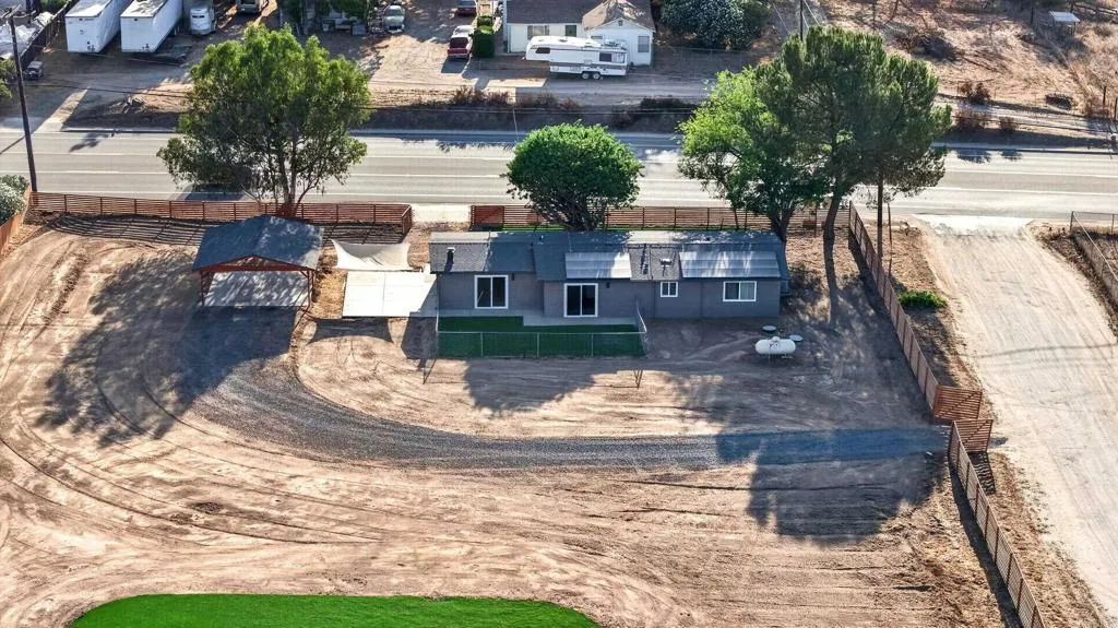 https://cdn.realtyfeed.com/cdn/127/306785243/b6fa747bba349455470e58eccc811bd6.webp